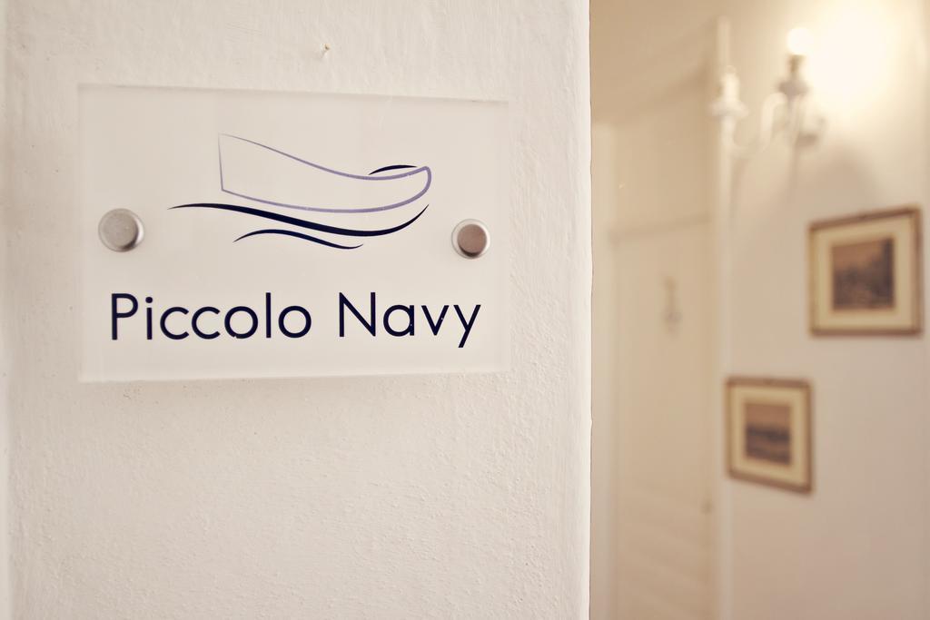 Piccolo Navy * Livourne